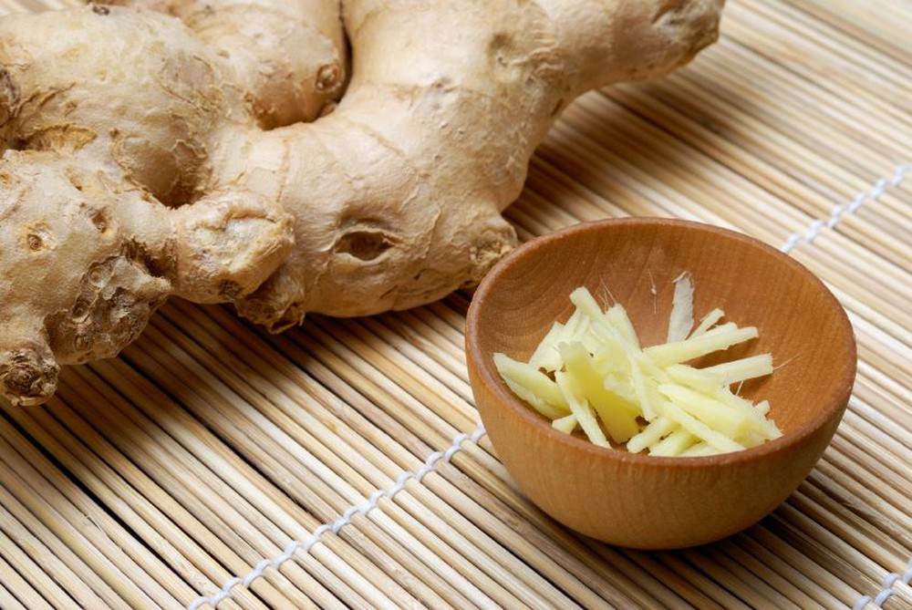 Những bài thuốc quý từ lá ngải cứu bạn nên biết để chữa bệnh mùa hè, phòng bệnh mùa đông - Ảnh 7.