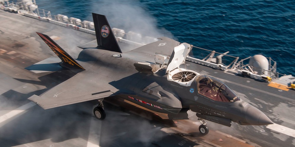 Tiêm kích F-35 lạnh lùng lột xác thành gà đẻ trứng vàng? - Ảnh 3.