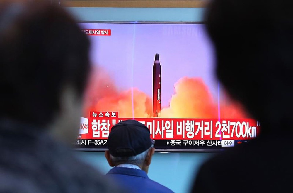 Bộ trưởng QP Mỹ: Tên lửa Triều Tiên chưa đe dọa được Mỹ - Ảnh 1.