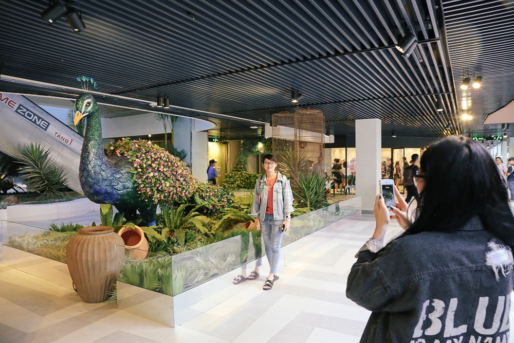 Sau 20 năm bỏ hoang với những lời đồn đoán rùng rợn, Thuận Kiều Plaza đã hồi sinh và sầm uất đến nhường này - Ảnh 13.