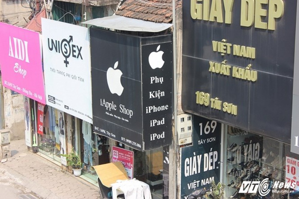 Các cửa hàng Apple “chui” đồng loạt tháo biển sau “tối hậu thư” - Ảnh 5.