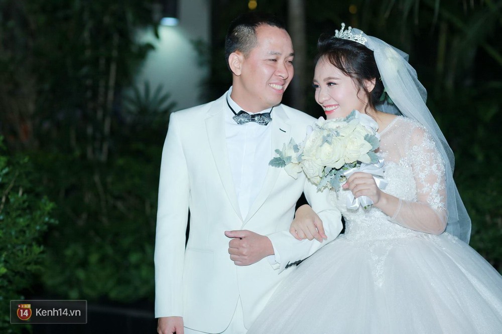 Quán quân Vietnam Idol 2014 Nhật Thủy rạng rỡ trong đám cưới với bạn trai doanh nhân - Ảnh 5.