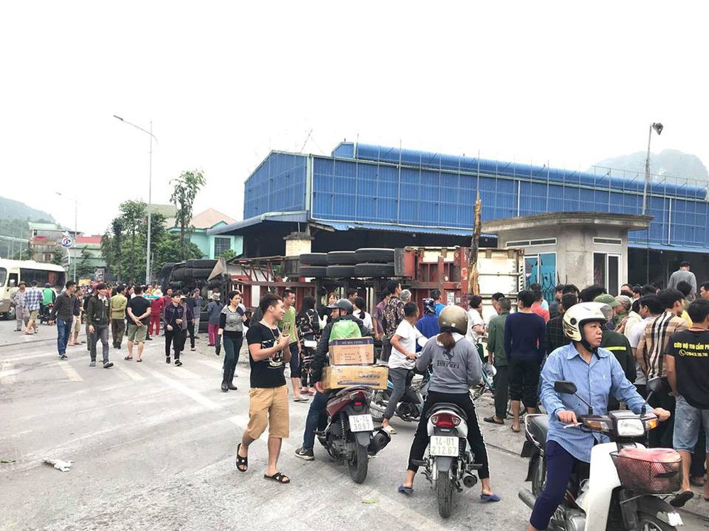 4 ô tô đâm liên hoàn ở Quảng Ninh khiến 4 người thương vong - Ảnh 5.
