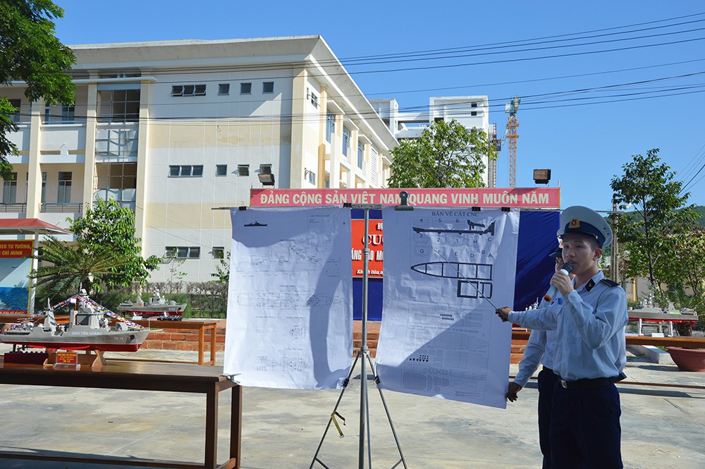 Học viện Hải quân tổ chức thành công cuộc thi “Sáng tạo mô hình tàu chiến đấu” năm 2018 - Ảnh 3.