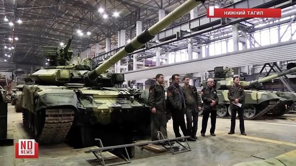 Những chiếc xe tăng T-90S Việt Nam đã xuất hiện trên thao trường Nga - Ảnh 5.