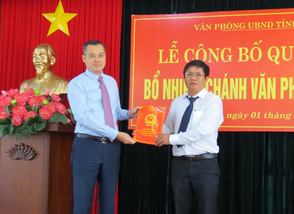 Điều động, bổ nhiệm nhân sự 8 địa phương - Ảnh 2.