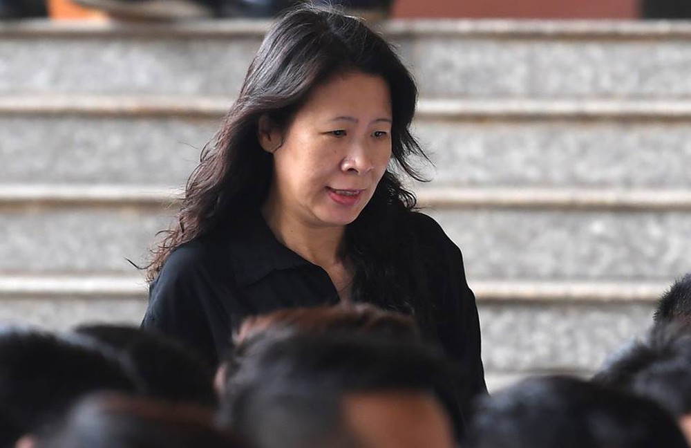 Phút mủi lòng của Phan Sào Nam khi chứng kiến chị họ liên tục khóc ở sân tòa - Ảnh 3.