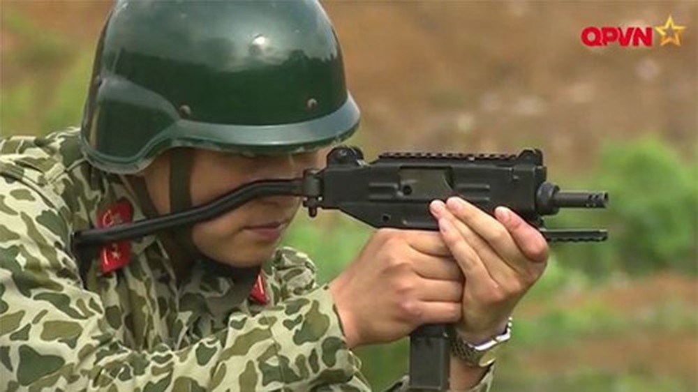 Tìm hiểu khẩu súng nhỏ làm nên thương hiệu vũ khí Israel có trong biên chế QĐND Việt Nam - Ảnh 1.