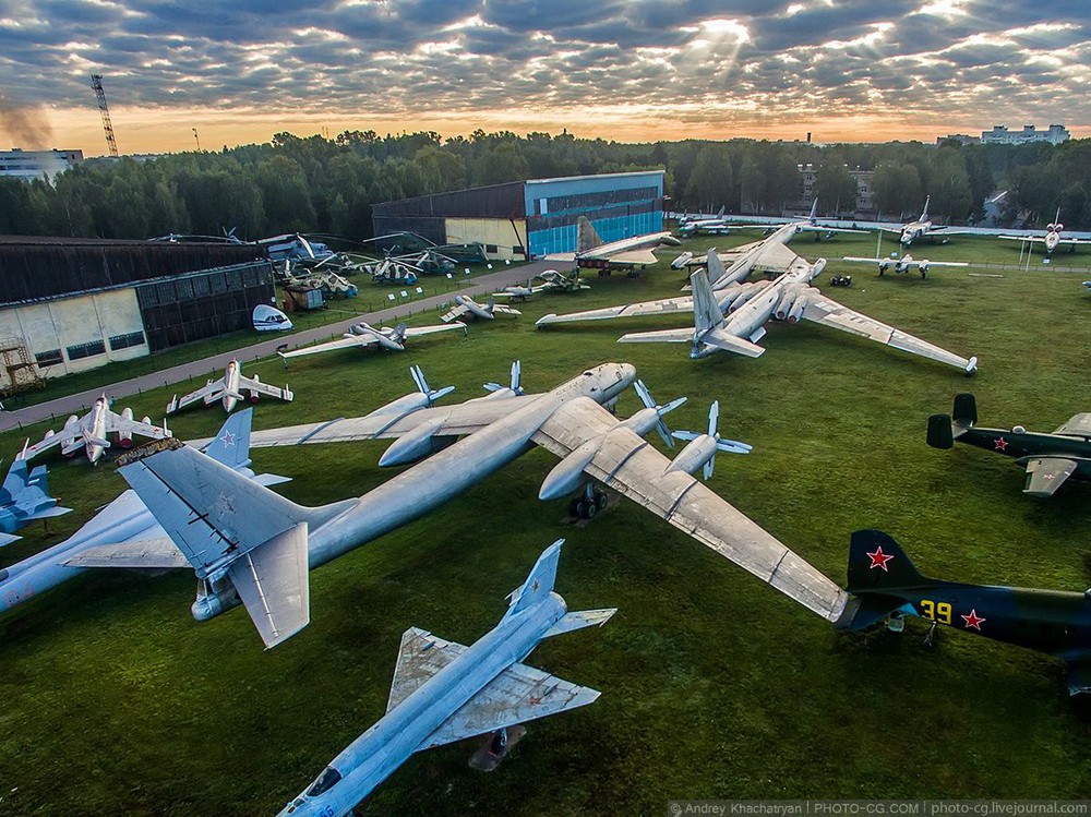 Những báu vật của Không quân Nga đối mặt với nguy cơ bị xẻ thịt không thương tiếc - Ảnh 1.