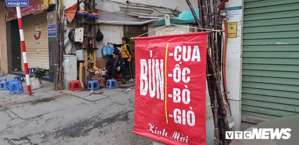 Dịch vụ sau Tết: Ngao ngán đến hẹn lại... tăng giá - Ảnh 1.
