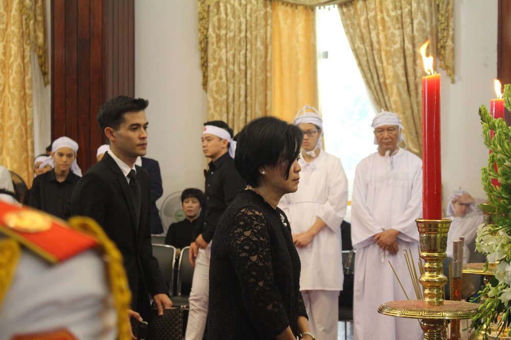 Nhiều đoàn ngoại giao đến viếng cố Thủ tướng Phan Văn Khải - Ảnh 4.