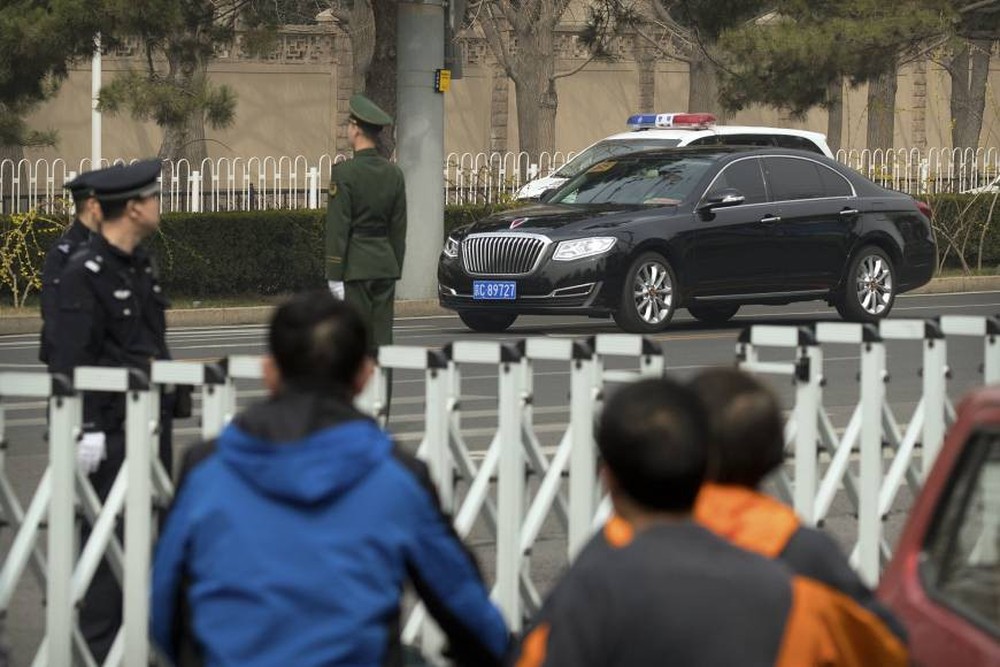[ẢNH] Bắc Kinh siết an ninh bất thường trước những đồn đoán về ông Kim Jong-un thăm TQ - Ảnh 8.