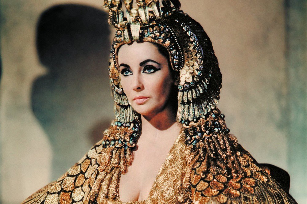 Từ Cleopatra đến Dương Quý Phi, đây là những mỹ nhân xinh đẹp bậc nhất trong lịch sử - Ảnh 3.