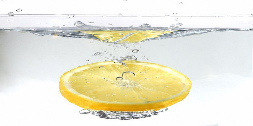 lemon-water-