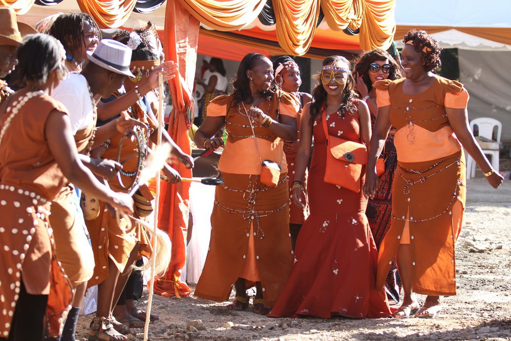 5 bộ lạc nhiều mỹ nữ, phong cách ngời ngời lại khéo chiều đàn ông ở Kenya - Ảnh 1.