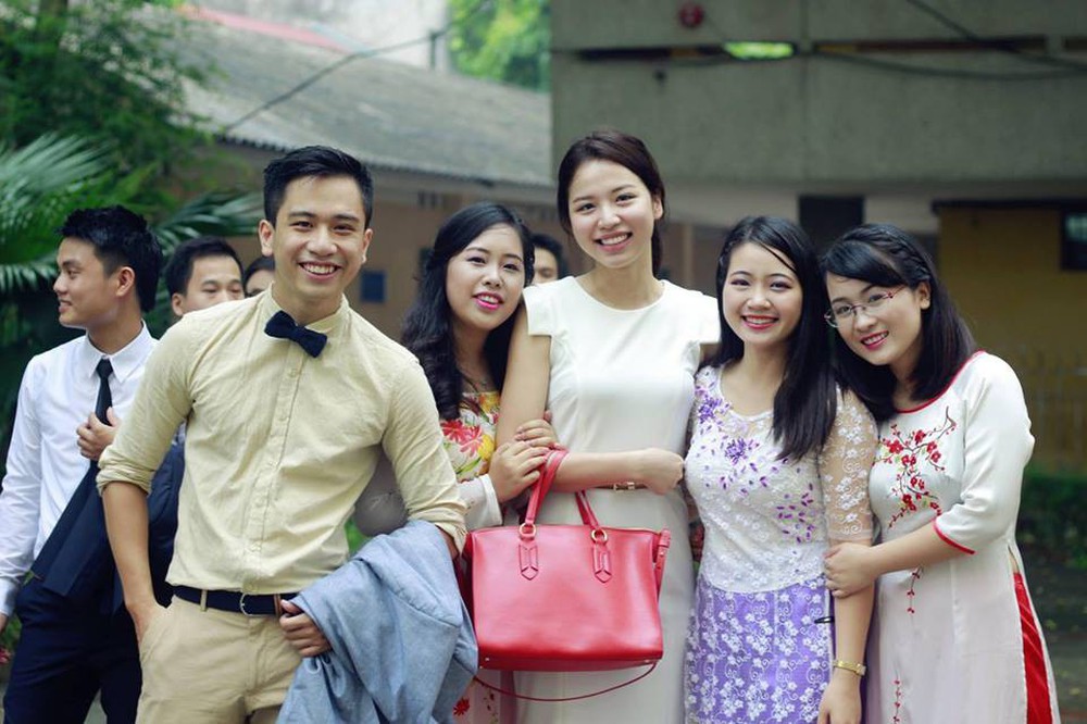 Em họ Hương Giang Idol: Nữ giảng viên trẻ xinh đẹp biết 3 thứ tiếng, cao 1m70 - Ảnh 10.