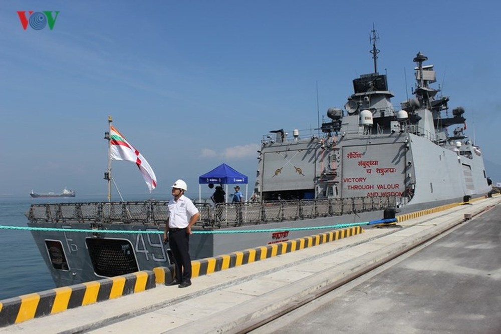 3 tàu Hải quân của Ấn Độ thăm thành phố Đà Nẵng - Ảnh 10.