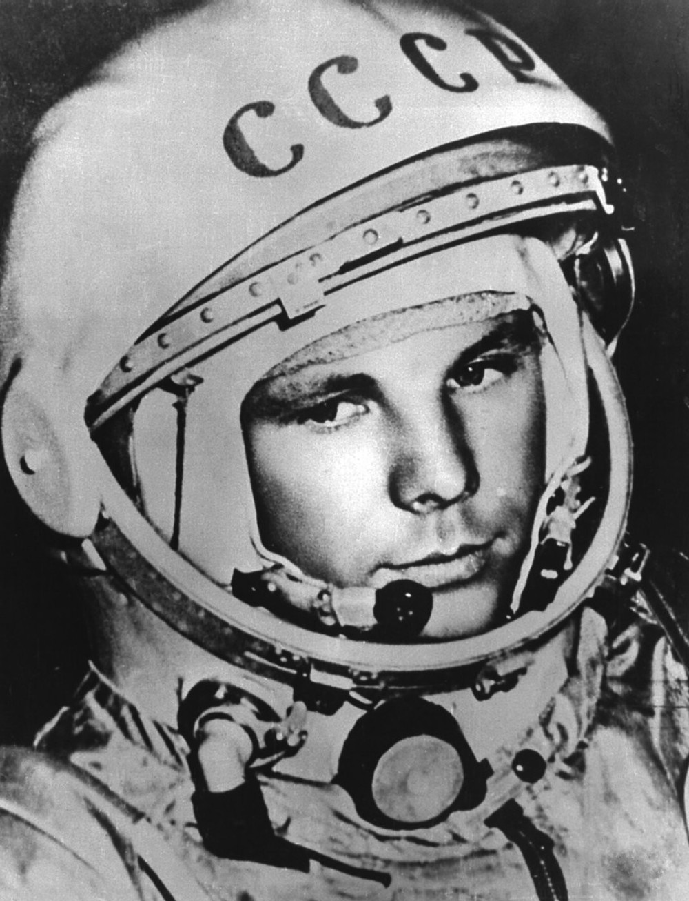 Cái chết uẩn khúc của phi hành gia Gagarin: Nửa thế kỷ sau, người đời day dứt không nguôi - Ảnh 1.