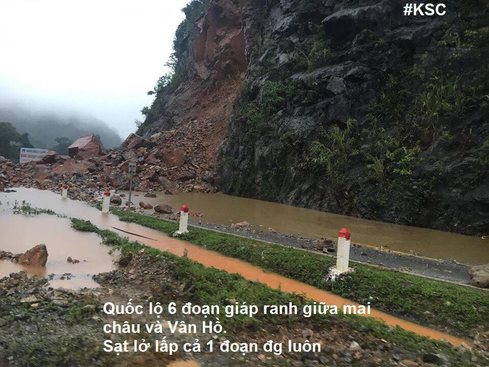 Clip: Cảnh sạt lở, mưa lũ chảy ầm ầm ở Sơn La nóng trên mạng xã hội - Ảnh 4.