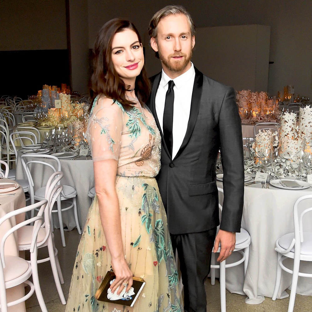 Anne Hathaway: Husband looks exactly like William Shakespeare and a dreamlike marriage in Hollywood - Photo 3.
