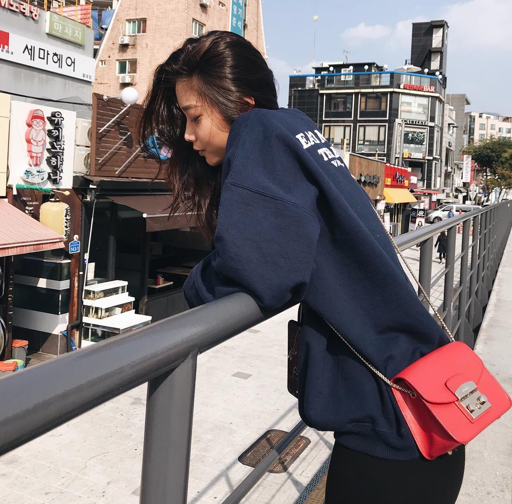 Hot girl bóng rổ RMIT: Trung phong cao 1m72 nổi bật trên sân đấu, ngoài đời chất miễn bàn! - Ảnh 9.