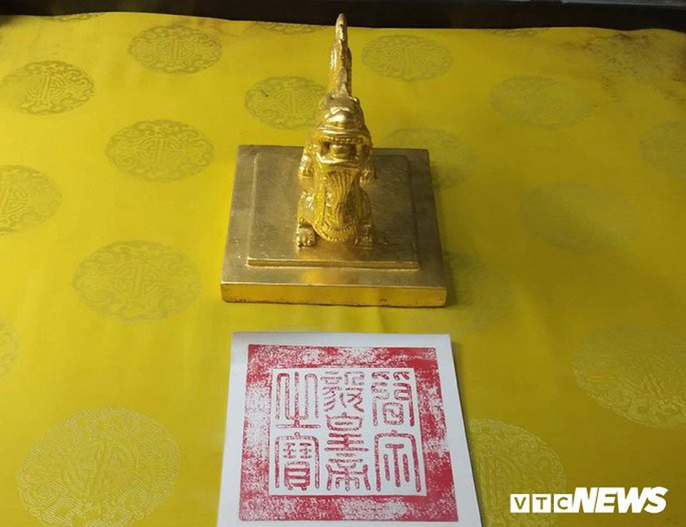 Ảnh: Điều ít biết về những quốc ấn bằng vàng ròng của triều Nguyễn - Ảnh 14.
