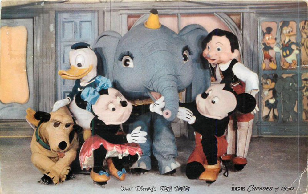 Những hình ảnh chứng minh ngày xưa Disneyland là chỗ để hù dọa trẻ con khóc thét chứ chẳng phải chốn thần tiên hạnh phúc gì - Ảnh 15.