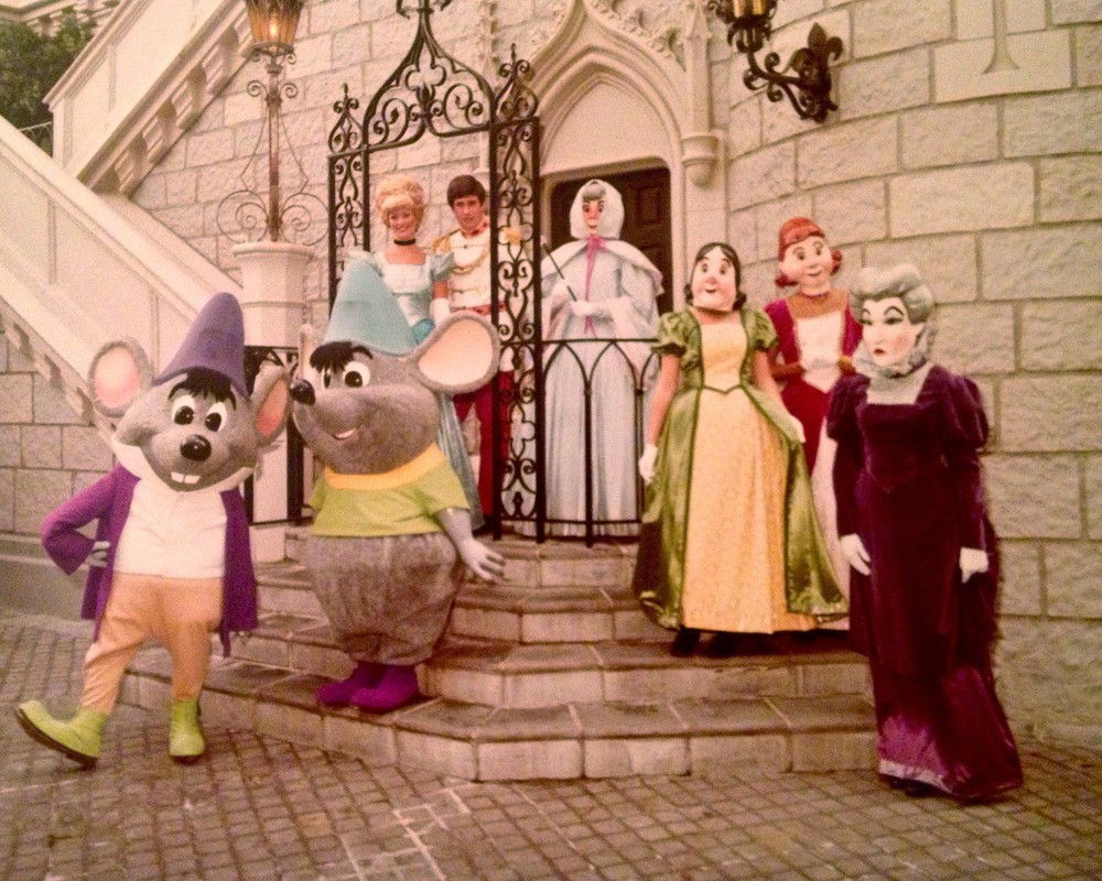 Những hình ảnh chứng minh ngày xưa Disneyland là chỗ để hù dọa trẻ con khóc thét chứ chẳng phải chốn thần tiên hạnh phúc gì - Ảnh 22.