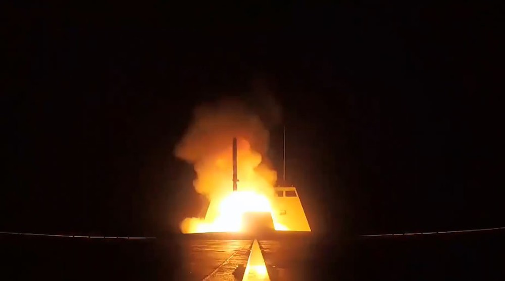 Tàu chiến Pháp bắt tay Israel gây náo loạn - phòng không Syria quáng quàng bắn nhầm? - Ảnh 1.