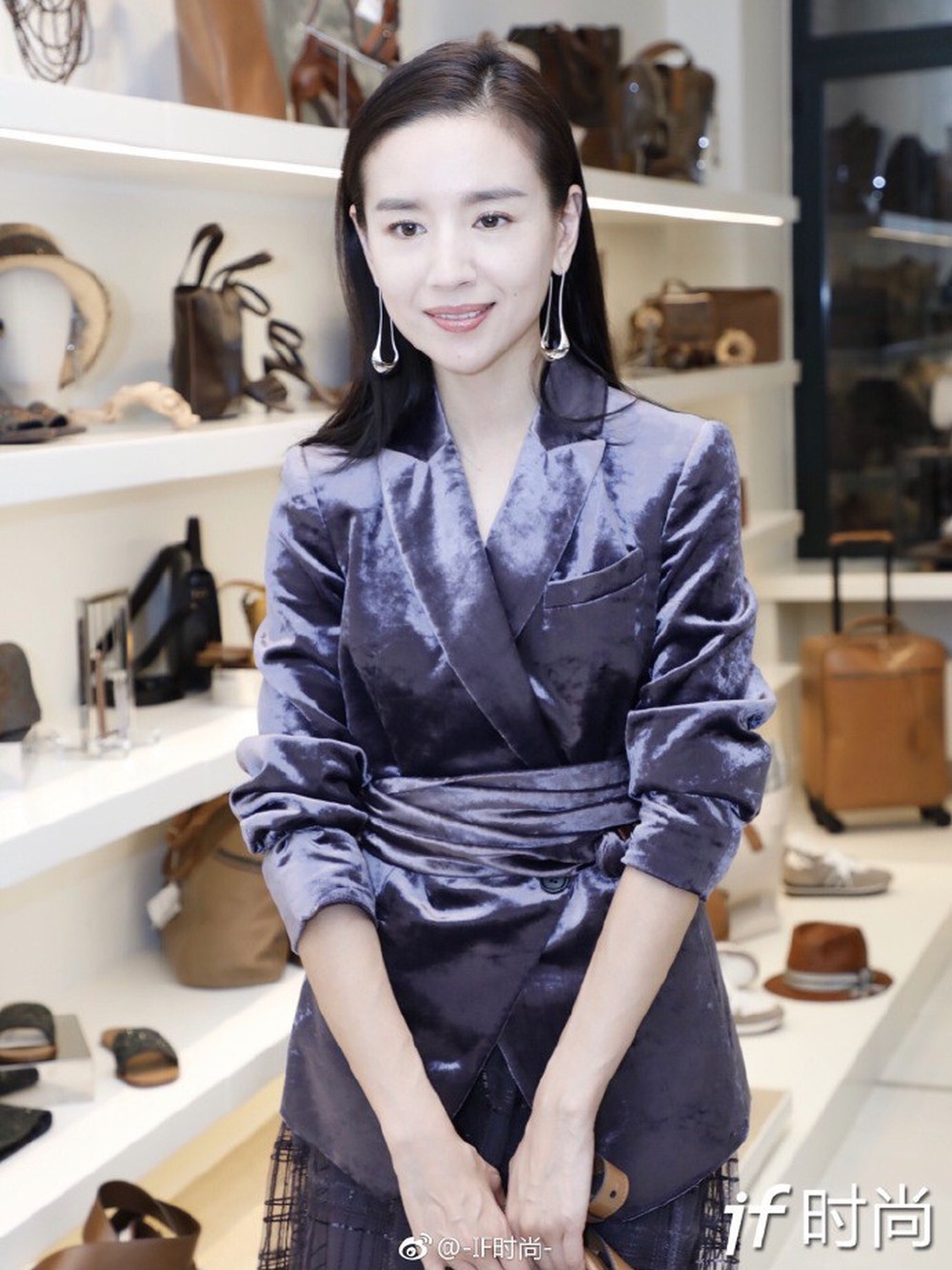 Hai Phú Sát Hoàng Hậu Tần Lam - Đổng Khiết đụng độ nhan sắc: Người như tiên nữ, kẻ lộ già nua - Ảnh 21.