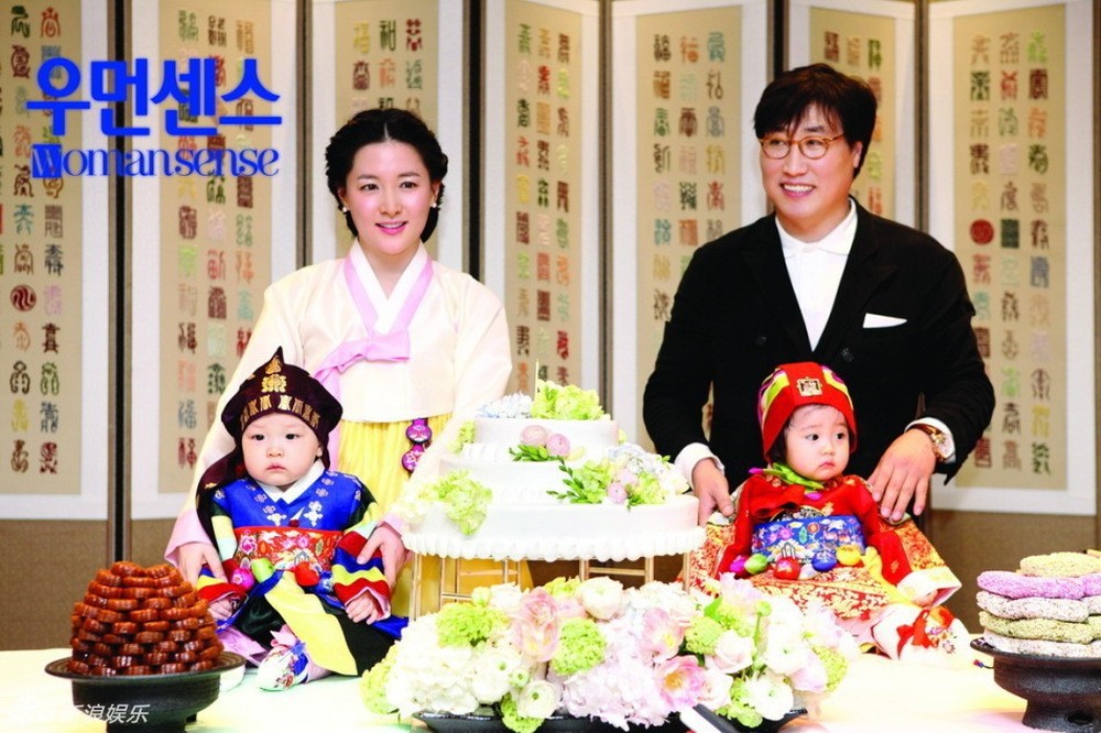 Sau 9 năm kết hôn, Lee Young Ae bất ngờ tiết lộ địa vị khủng của chồng doanh nhân Mỹ gốc Hàn - Ảnh 1.