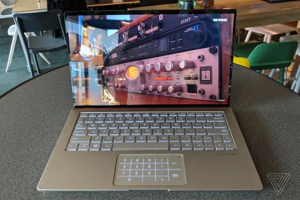 Viền màn hình laptop đã chết, và IFA chính là thủ phạm - Ảnh 1.