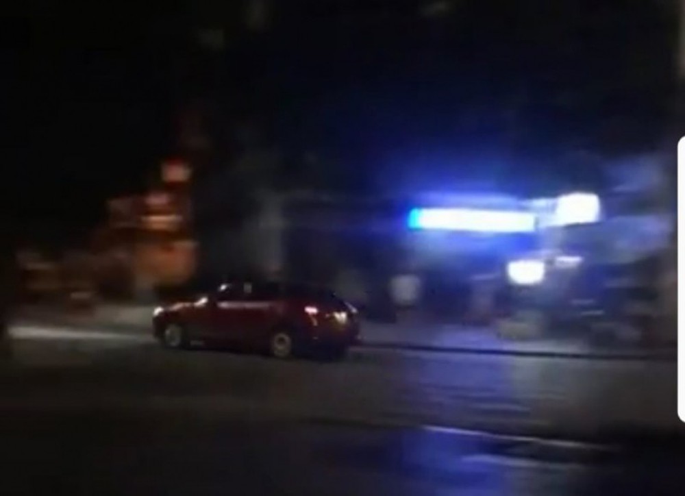 Cảnh sát đến tận nhà đưa tài xế Mazda 3 đánh võng về trụ sở - Ảnh 3.