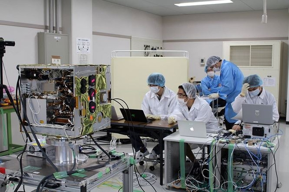 Cận cảnh vệ tinh Việt Nam chế tạo sắp phóng lên vũ trụ - Ảnh 7.