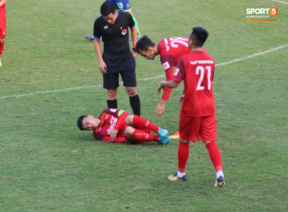Tiền vệ U22 Việt Nam bật mí trò cá cược khi xem tuyển đá tại Asian Cup 2019 - Ảnh 2.