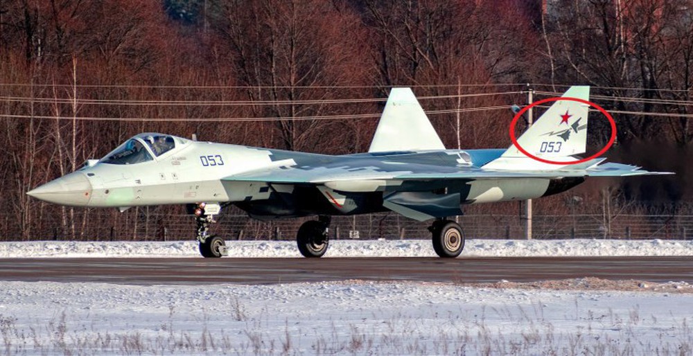 Bí ẩn người bạn chiến đấu mới của Su-57 Nga - Ảnh 1.