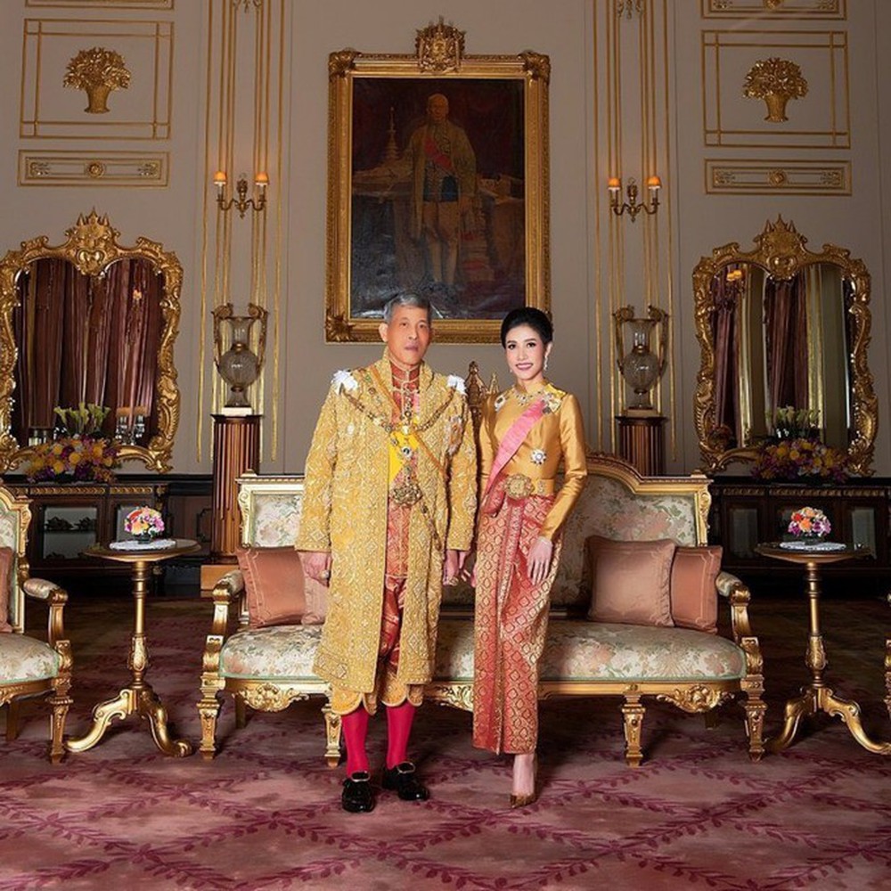 Hồng nhan bạc phận: Vẻ đẹp nao lòng của Hoàng quý phi Thái Lan mới bị phế truất - Ảnh 1.
