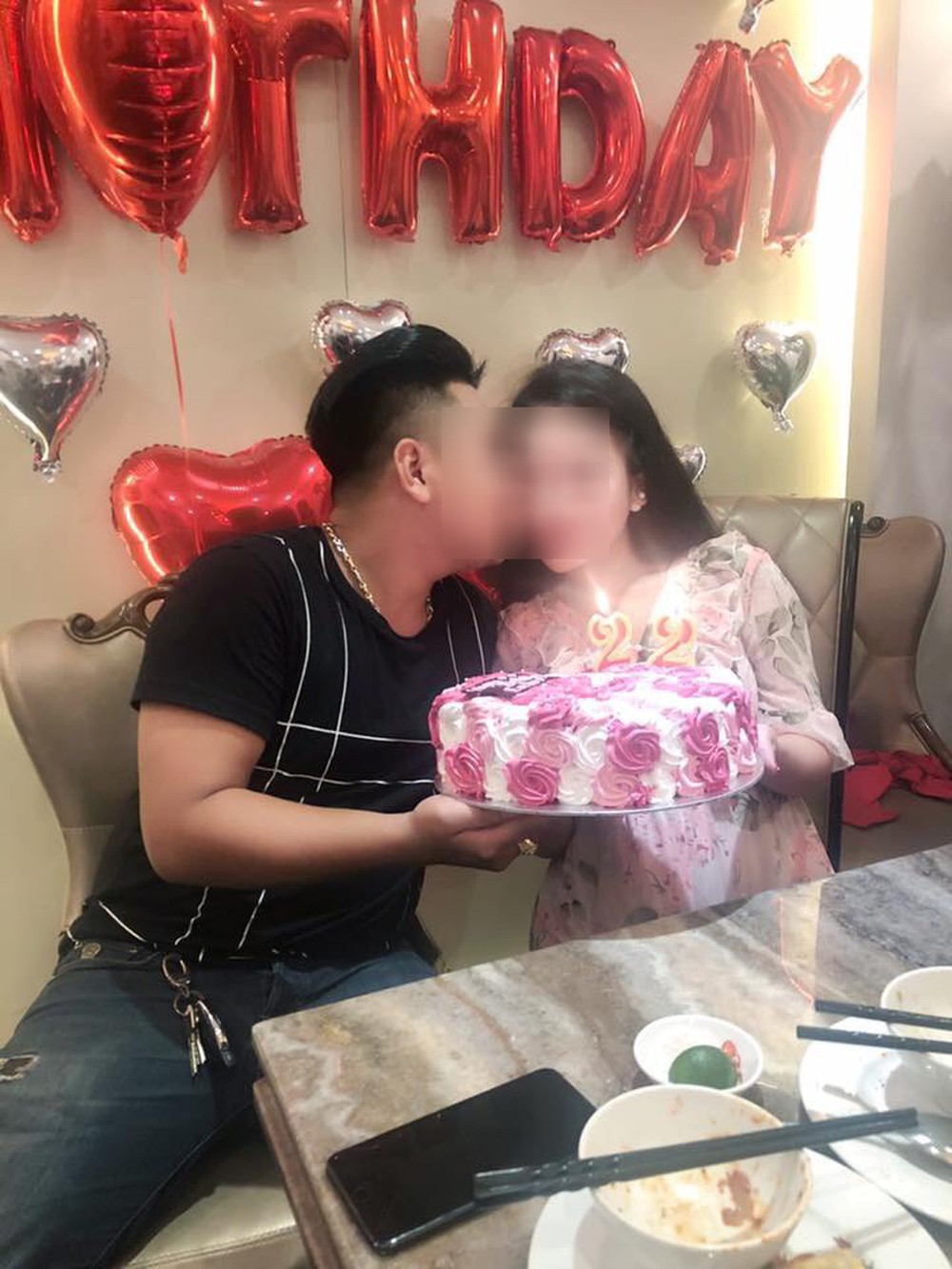 Vợ lên mạng truy tìm chồng lấy ô tô đi trốn nợ và lời giải thích khiến tất cả ngã ngửa sau 1 ngày  - Ảnh 4.