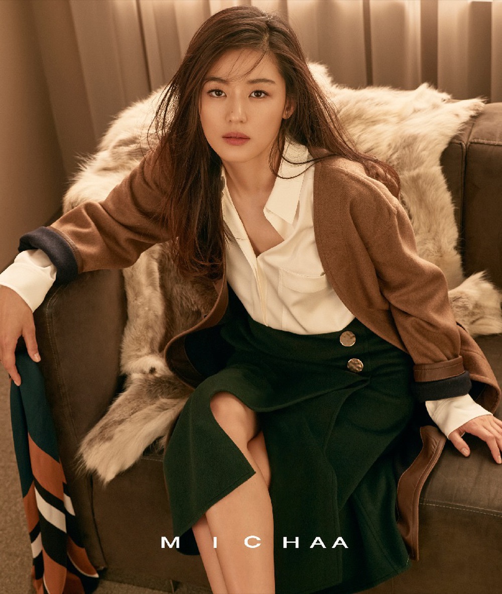 Cô nàng ngổ ngáo Jun Ji Hyun: Ngọc nữ vạn người mê thành con dâu gia tộc tài phiệt Hàn Quốc - Ảnh 3.