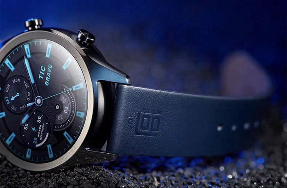 Đồng hồ thông minh Mi Watch phiên bản mới: Thiết kế không còn nhái Apple Watch, pin dùng một ngày, giá từ 4,3 triệu đồng - Ảnh 2.
