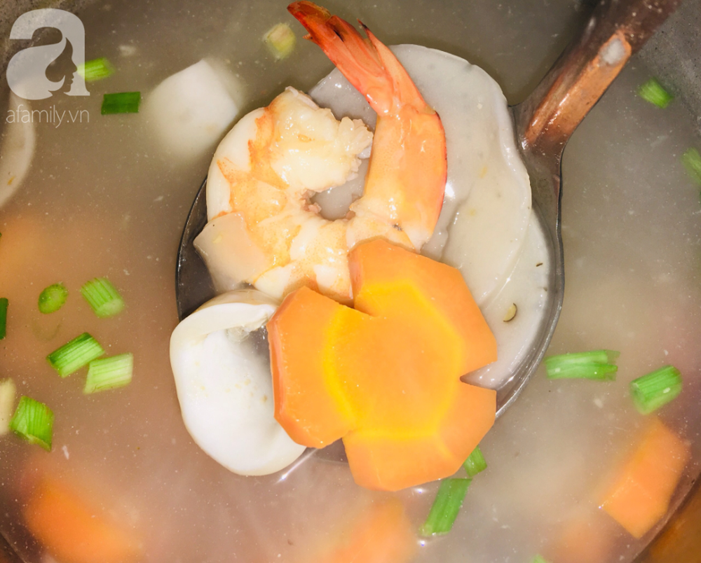Thêm 1 nguyên liệu siêu quen thuộc này vào món súp hải sản, đảm bảo bạn sẽ ngạc nhiên vì ăn quá ngon! - Ảnh 6.