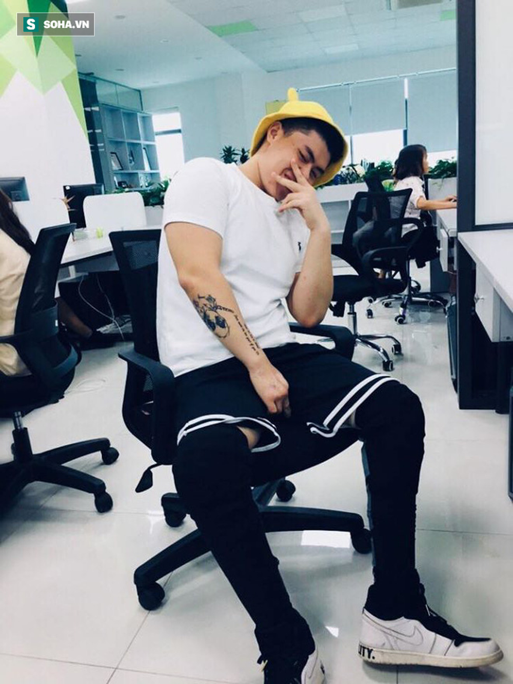 Gặp tai nạn tàu phải cưa hai chân, chàng trai 20 tuổi có màn lột xác khiến tất cả kinh ngạc - Ảnh 5.