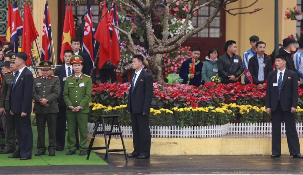 [ẢNH] Toàn cảnh buổi tiếp đón nhà lãnh đạo Triều Tiên Kim Jong Un tại ga Đồng Đăng - Ảnh 4.