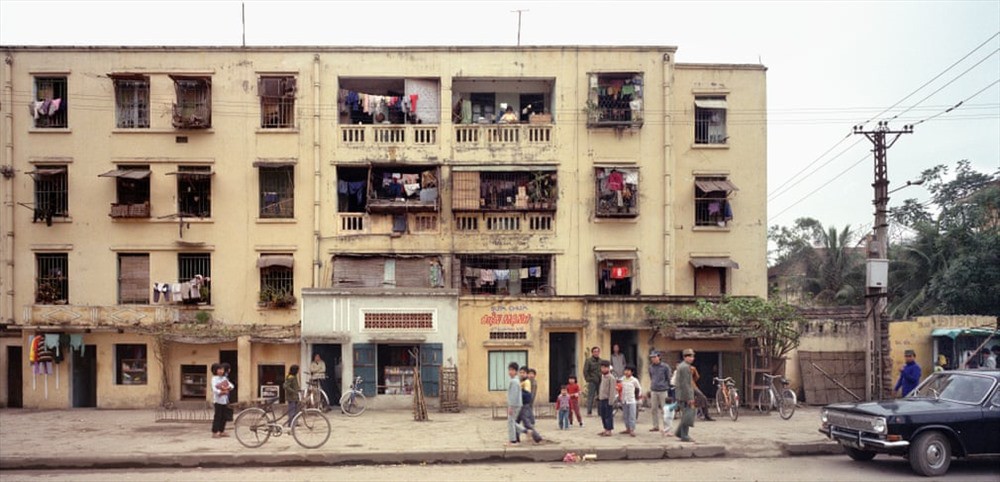 Hà Nội 36 phố phường chụp suốt 30 năm từng xuất hiện trên báo Anh - Ảnh 5.