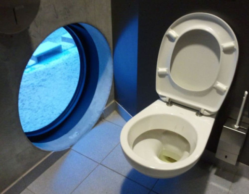 20 thiết kế nhà vệ sinh thảm họa khiến dân mạng thủ thỉ: Thôi, thà nhịn còn hơn - Ảnh 19.