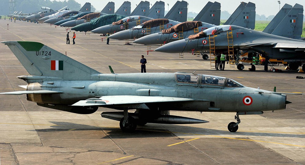Tiêm kích MiG-21 Ấn Độ vừa rơi gần biên giới Pakistan - Thảm kịch mới nhất sau vụ bắn hạ F-16 - Ảnh 1.