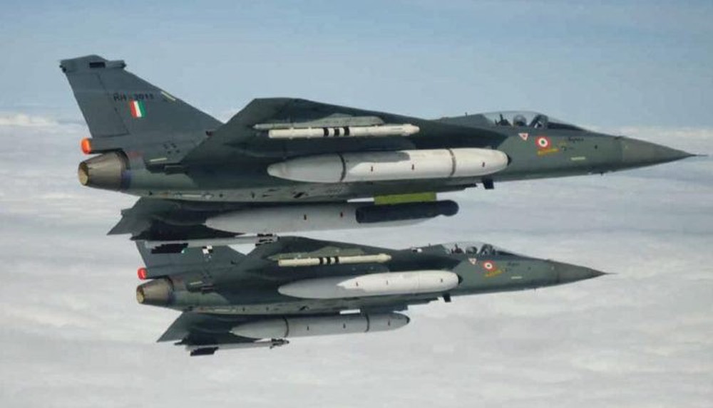 Tiêm kích JF-17 Pakistan đã gọi, Tejas Ấn Độ sẽ sớm có câu trả lời? - Ảnh 2.