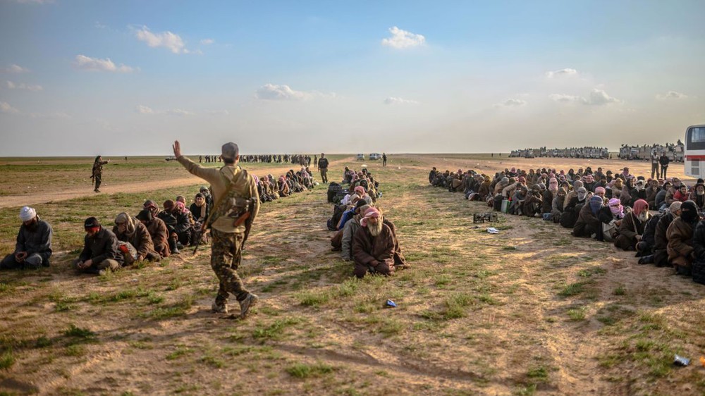 Mỹ sẽ chi tiền nuôi chiến binh IS ở Iraq: Tương lai nào cho Trung Đông? - Ảnh 2.