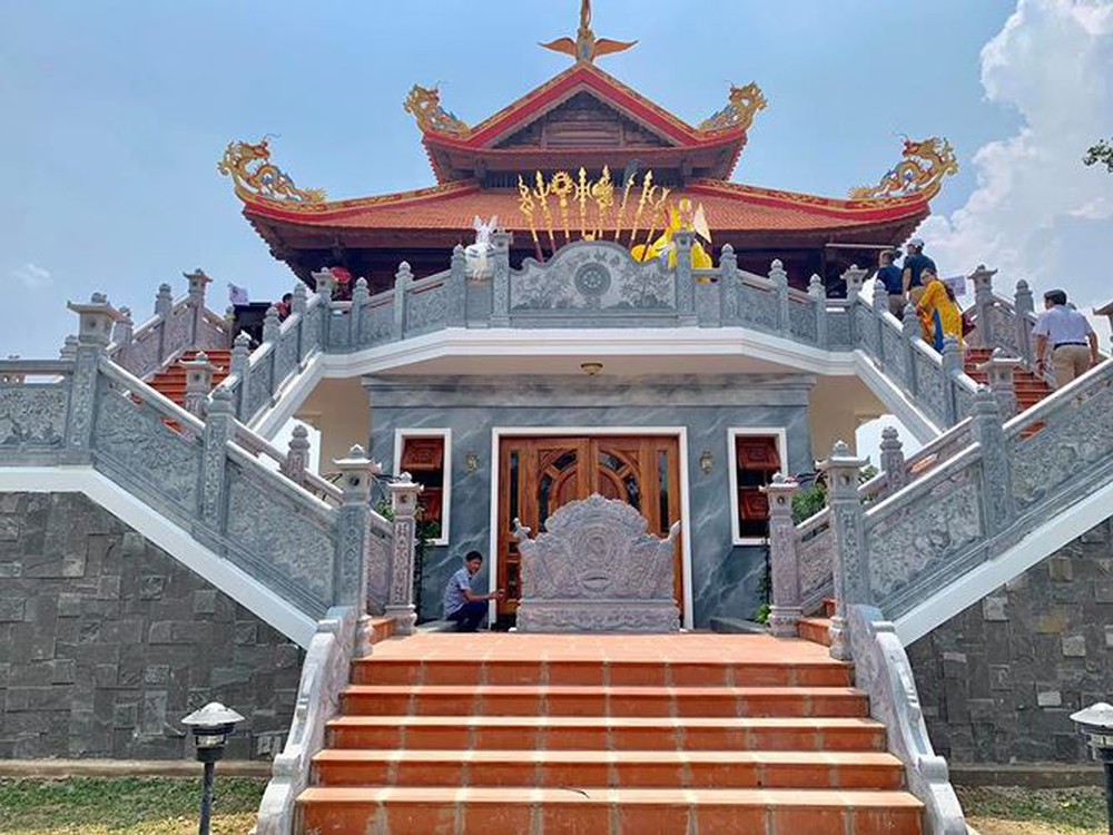 Hé lộ hình ảnh ngôi đền mới trong nhà thờ Tổ hơn 100 tỉ của Hoài Linh - Ảnh 6.