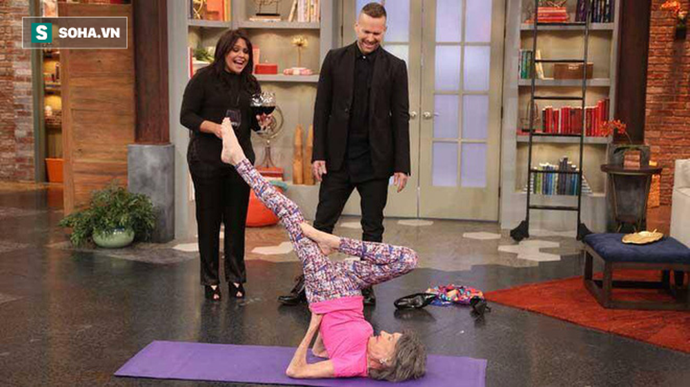 Chuyên gia Yoga 101 tuổi: 7 bí mật để lão hóa đi một cách duyên dáng, khỏe mạnh, lạc quan - Ảnh 8.